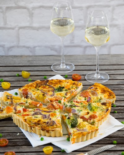 Vegetable quiche and Chablis