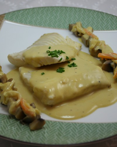 Turbot à la Normande with Chablis wineChablis/Bourgogne/Burgundy/French wine/