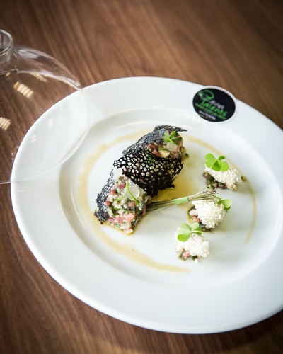 Marine Tartare with Marennes d’Oléron oysters - Chablis