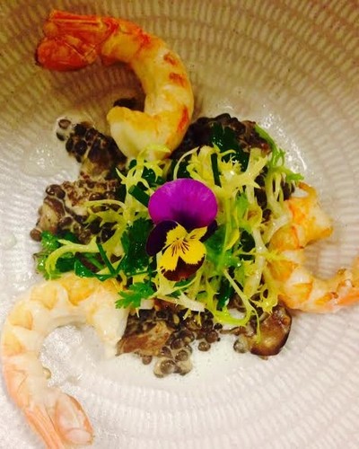 Langoustines with a light Dordogne caviar cream and Puy lentils with Chablis