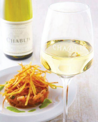 Salmon tartare Cream of watercress straw potatoes /Chablis/Bourgogne/Burgundy 