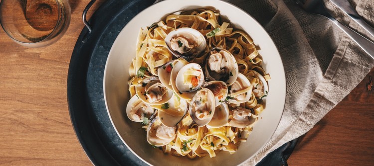 Spaghetti Alle Vongole and Chablis Premier Cru Spaghetti Alle Vongole and Chablis Premier Cru
